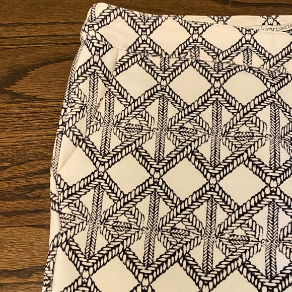 Ivory/black patterned pants - Picture 3 of 4